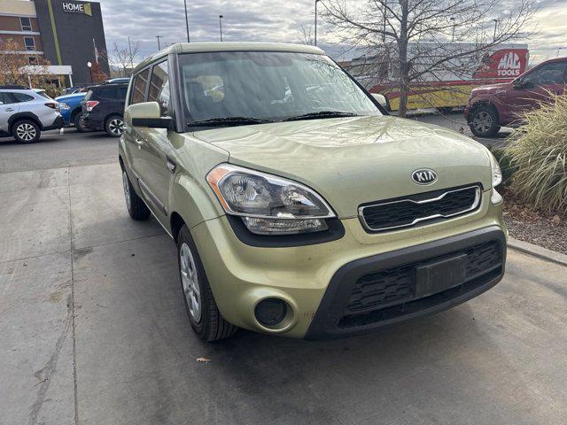 2013 kia soul base
