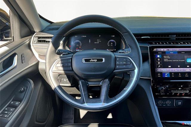 2023 jeep grand cherokee limited x