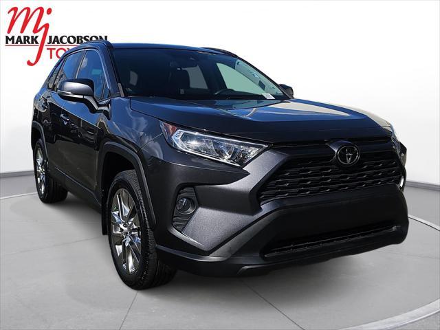 2021 toyota rav4 xle
