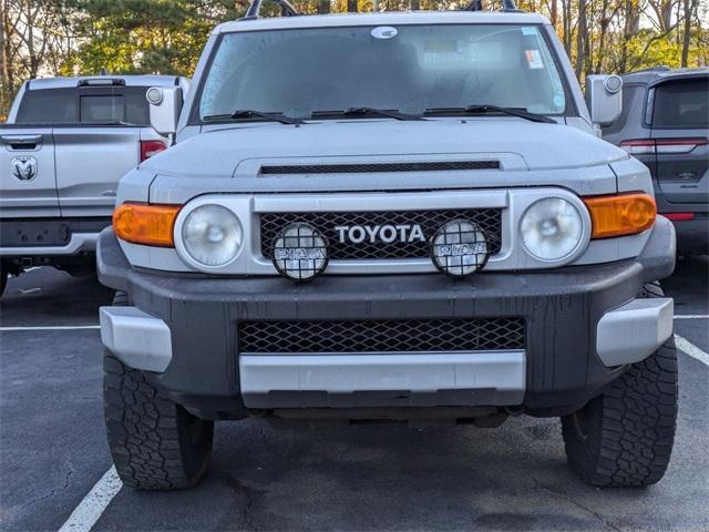 2014 toyota fj cruiser base