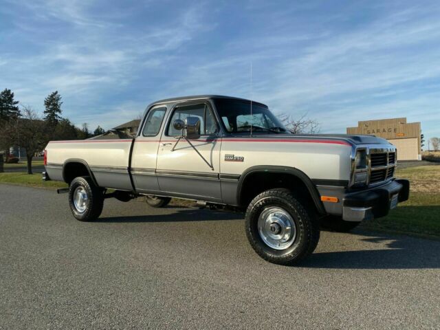 1992 dodge ram 2500 only 74,222 actual miles diesel 5 speed 4x4no rust