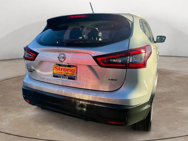 2021 nissan rogue sport s
