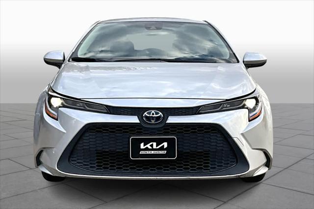 2020 toyota corolla hybrid le