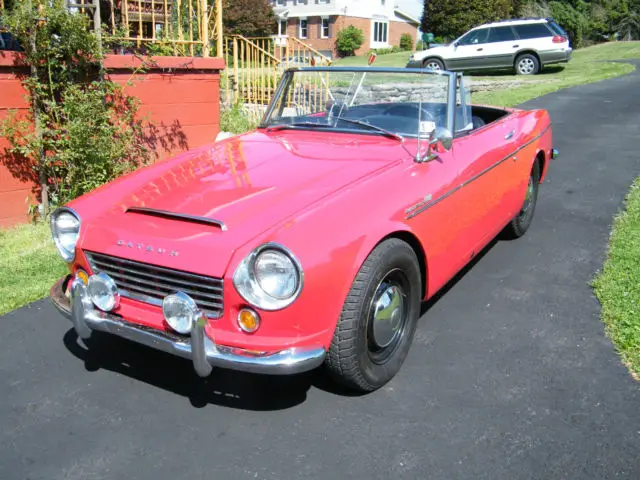 datsun roadster 1600 1966