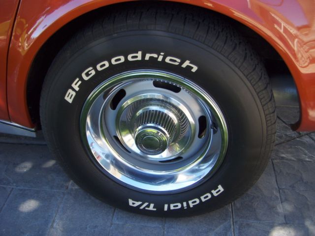 68 corvette convertible 327 /400 turbo trans /ac matching numbers/ both tops