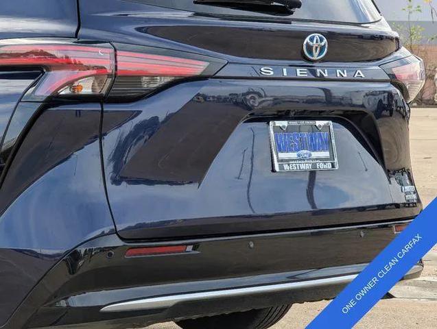 2021 toyota sienna limited 7-passenger