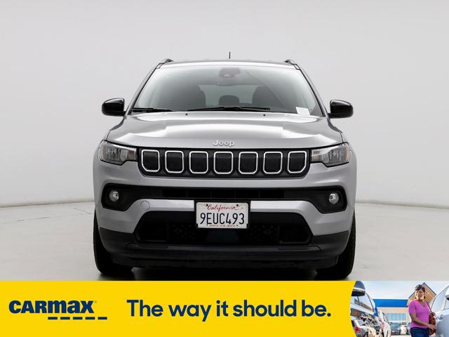 2022 jeep compass latitude