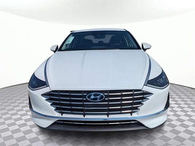 2022 hyundai sonata hybrid base