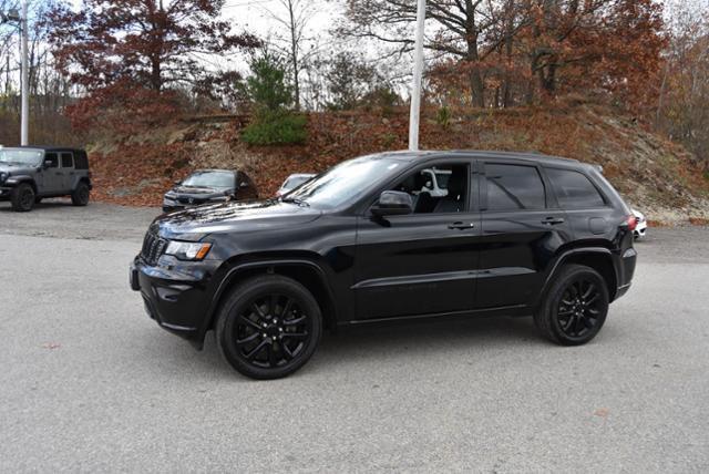 2021 jeep grand cherokee laredo