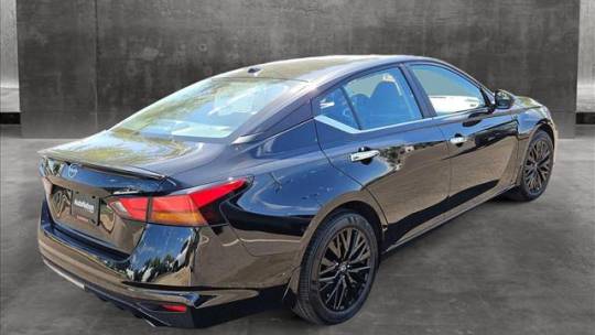 2025 Nissan Altima