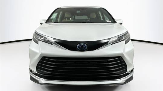 2022 Toyota Sienna