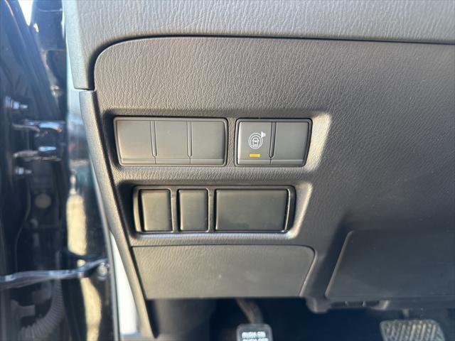 2022 nissan armada sv 2wd
