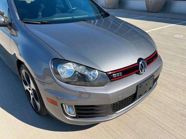 2010 volkswagen gti 4-door