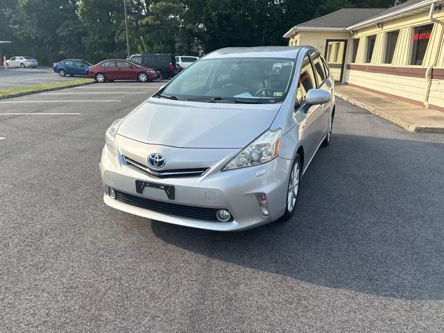 2012 toyota prius v five