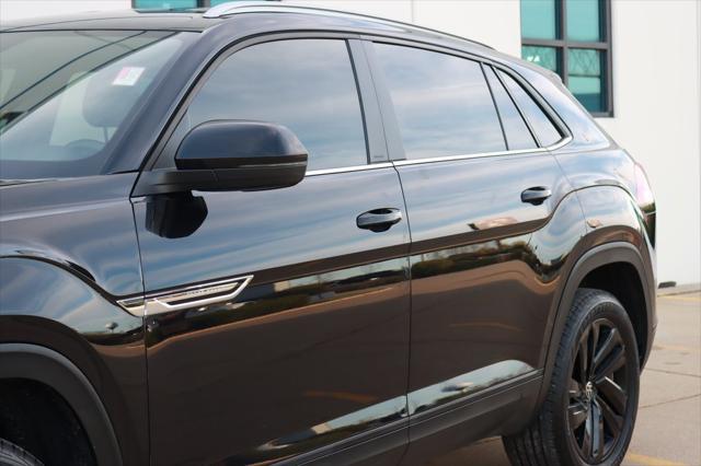 2022 volkswagen atlas cross sport 3.6l v6 se w/technology