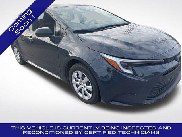 2023 toyota corolla hybrid le