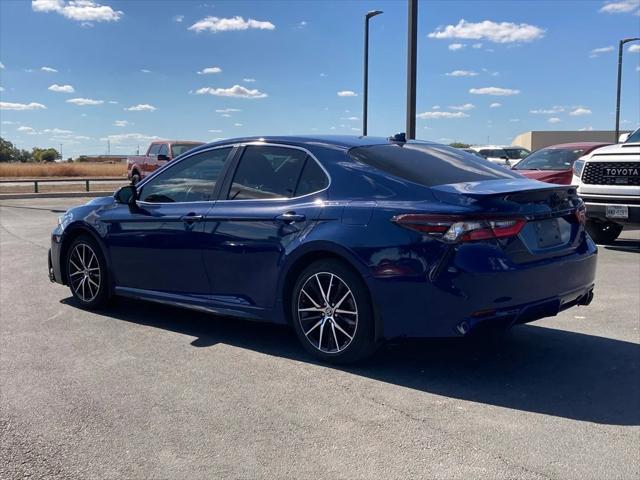 2023 toyota camry se
