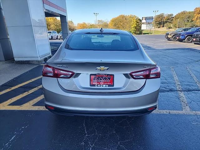 2022 chevrolet malibu fwd lt