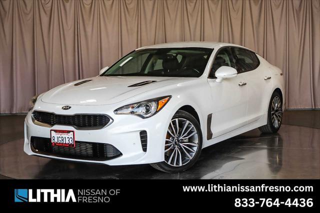 2019 kia stinger base