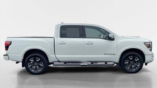 2024 nissan titan