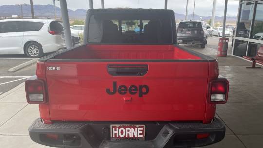 2023 Jeep Gladiator