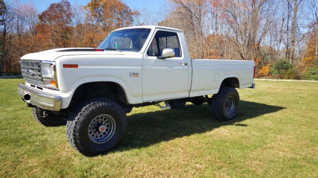 1984 ford 4wd pickup
