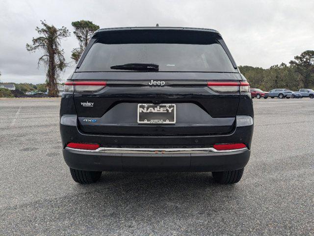 2022 jeep grand cherokee 4xe base