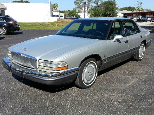 buick park avenue ultra with 36k original miles sedan 4-door 3.8l