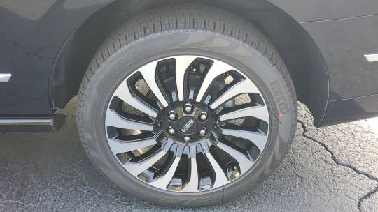 2024 Lincoln Navigator