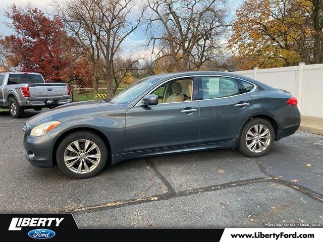 2012 infiniti m37x base
