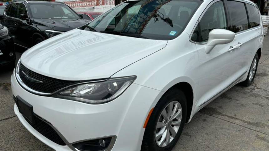 2017 chrysler pacifica