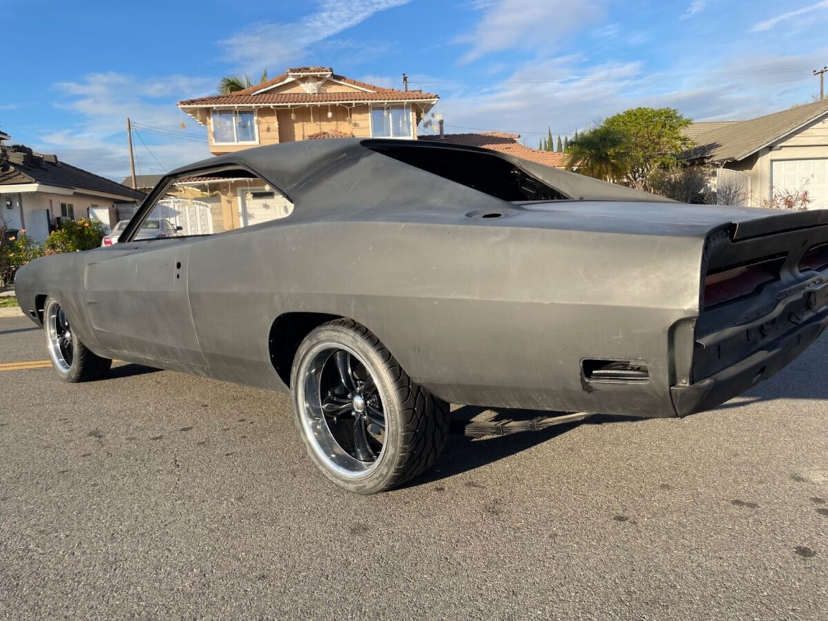 1970 dodge charger jammed black