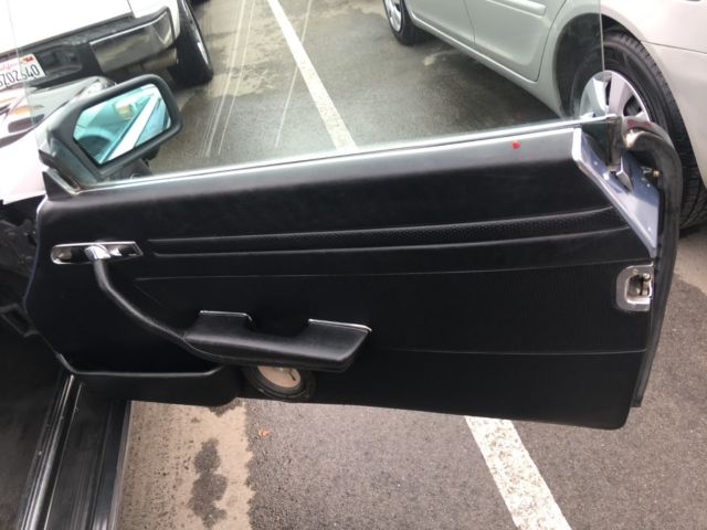 1987 mercedes-benz 560 series runs great ca car no rust clean title/ car check
