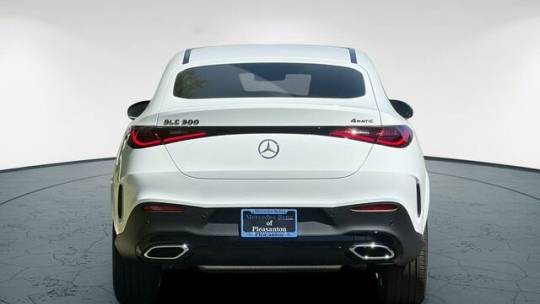 2025 Mercedes-Benz GLC