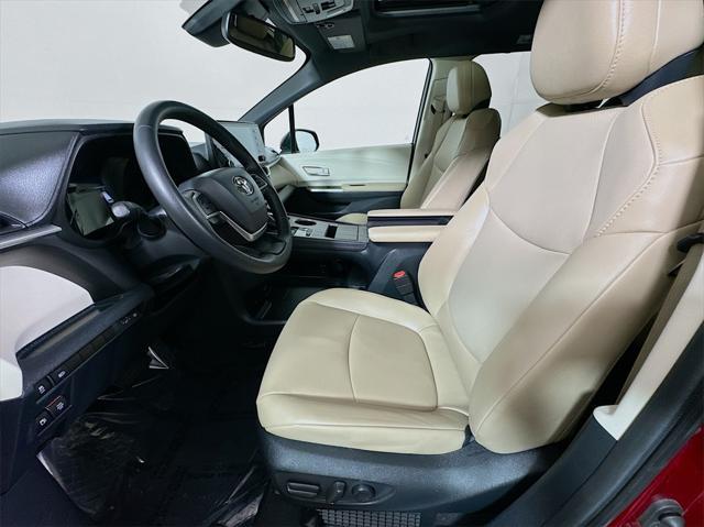 2021 toyota sienna xle 7 passenger