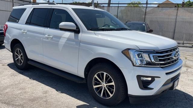 2021 ford expedition xlt