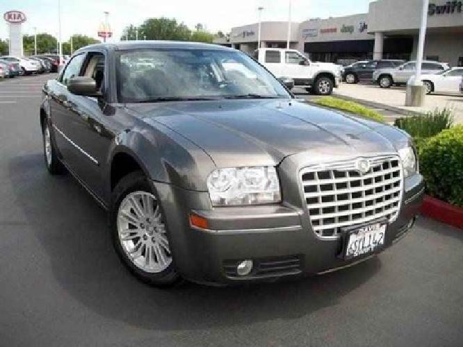 2009 chrysler 300 touring sedan 4d in davis, ca