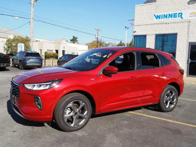 2023 ford escape st-line select