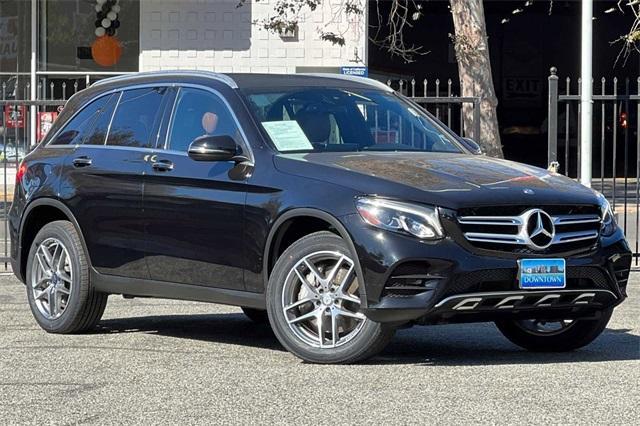 2017 mercedes-benz glc 300 base 4matic