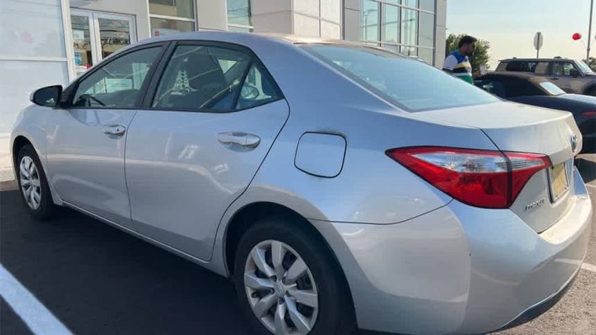 2016 toyota corolla le