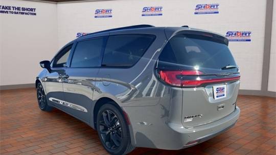 2025 Chrysler Pacifica
