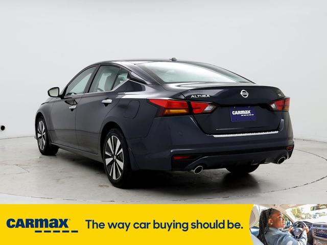 2022 nissan altima sl