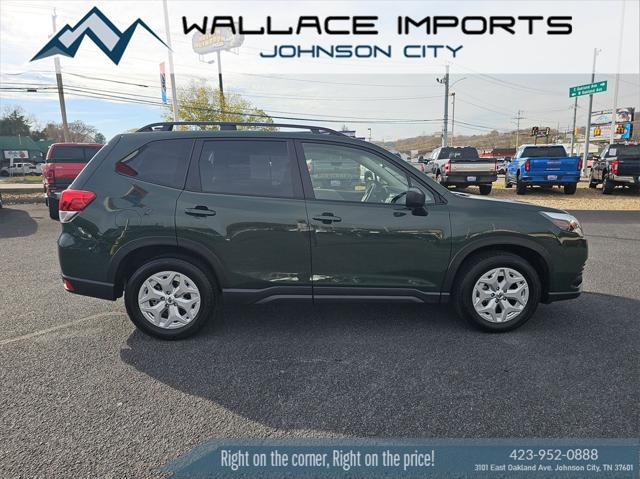 2024 subaru forester base