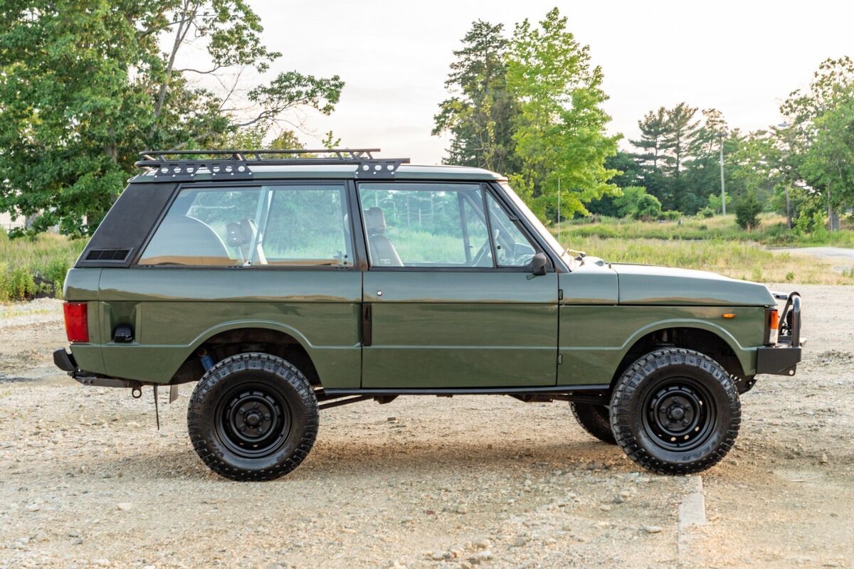 very low mileage, rare, fully restored 2 door range rover classic