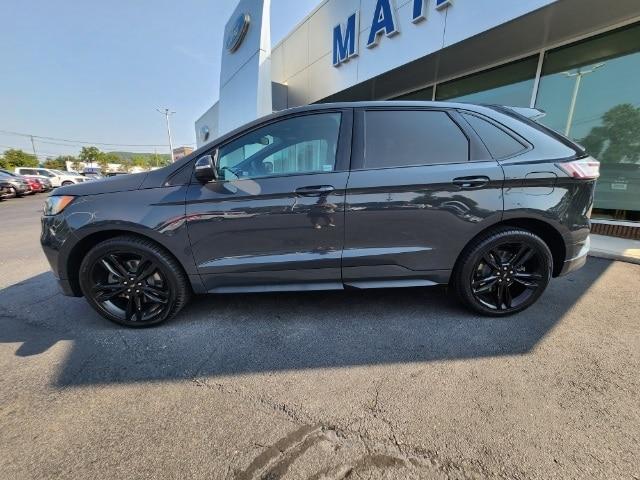 2021 ford edge st
