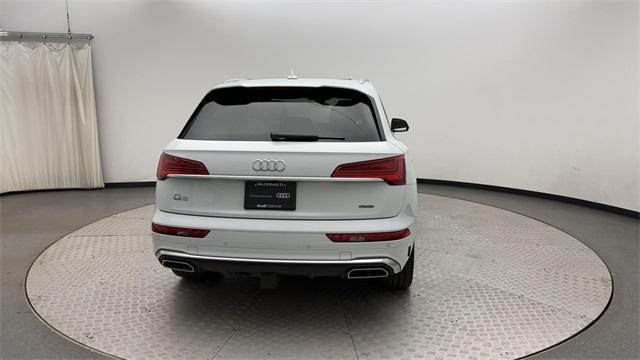 2022 audi q5 45 s line prestige