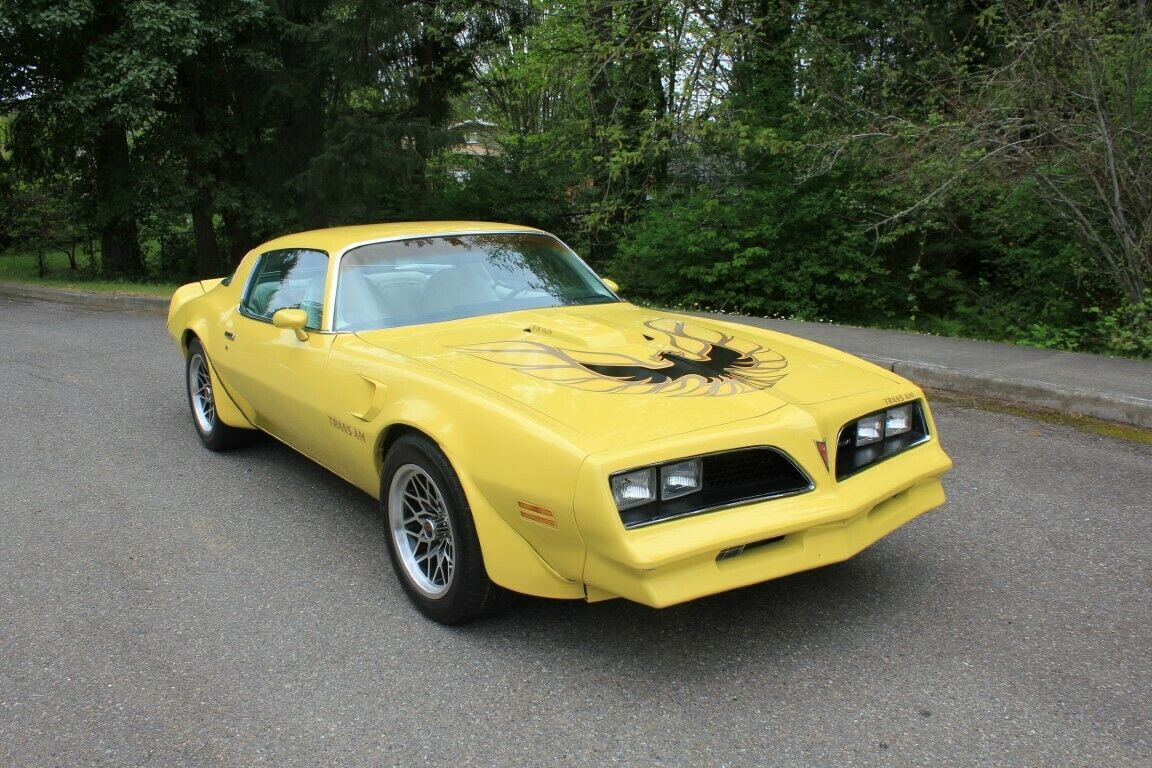 1977 pontiac trans am coupe
