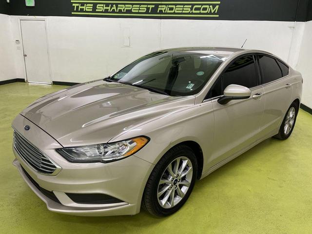 2017 ford fusion se