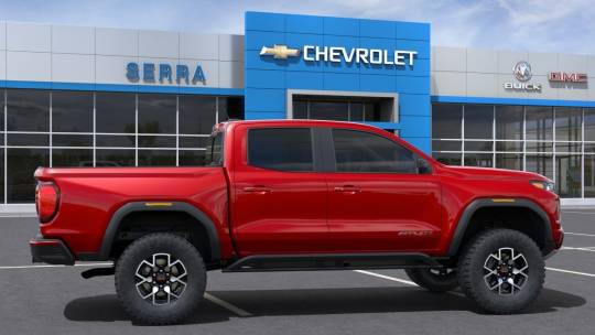 2024 GMC Canyon