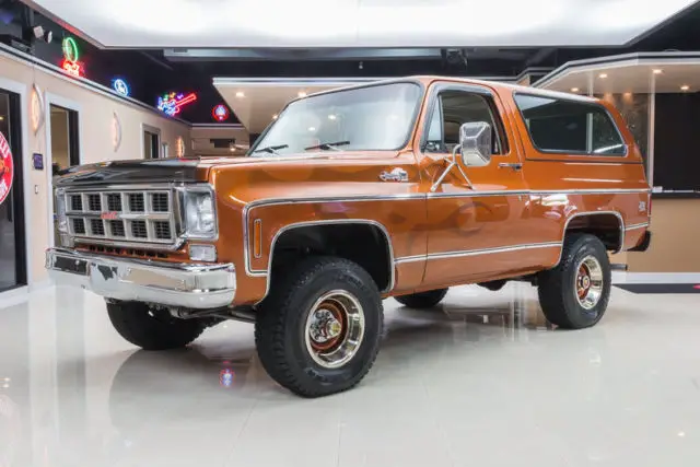 frame off restored, 4x4! #s matching 350ci v8, 700r4 auto, a/c, pb, ps & more!
